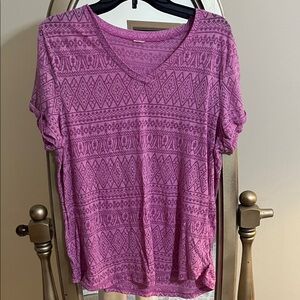 Women’s Vibrant Pink Patterned Short Sleeve Top